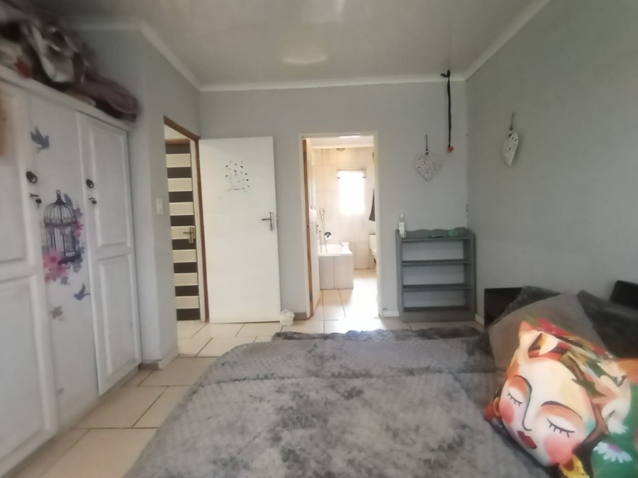 4 Bedroom Property for Sale in Parys Free State